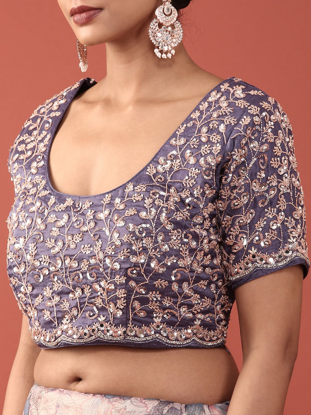 Neerus Purple tissue woven saree - detail view 5
