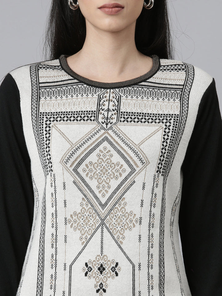 Neerus Acrylic woven kurti - detail view 1