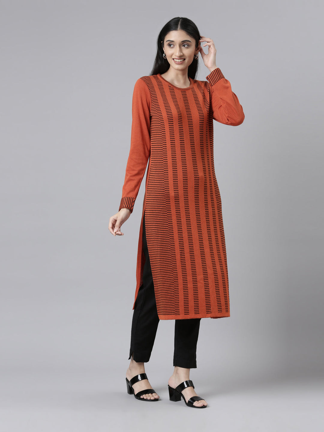 Neerus Acrylic woven kurti - detail view 2