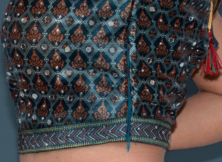 Neerus Green printed flared lehenga set - detail view 3