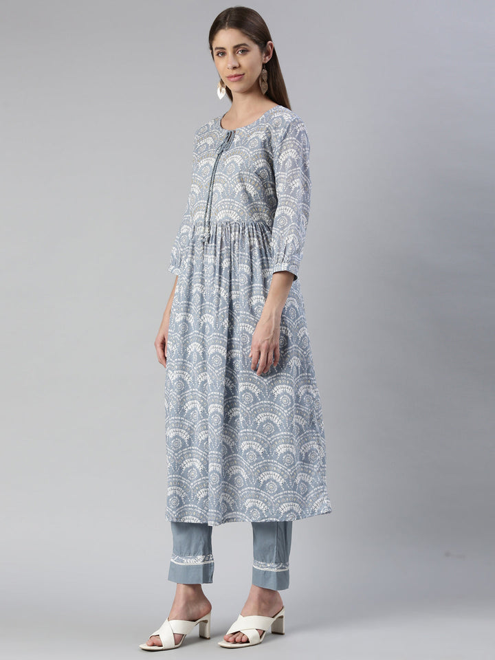Neerus Blue cotton solid kurta set with trouser and dupatta - back view