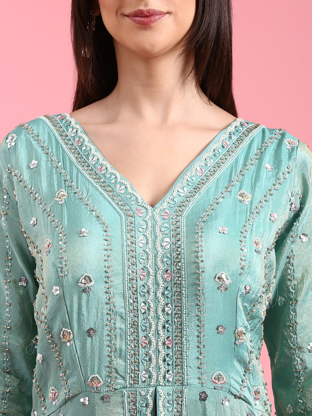 Neerus Green tissue embellished suit set - detail view 1