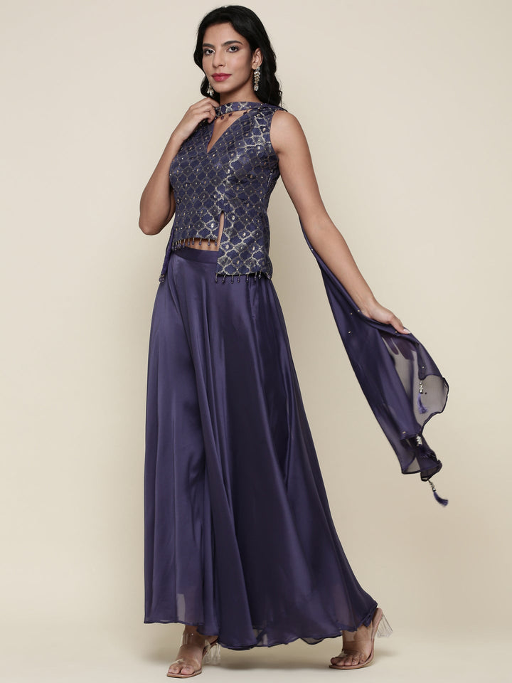 Neerus Blue tissue crop top and palazzo suit set - detail view 3