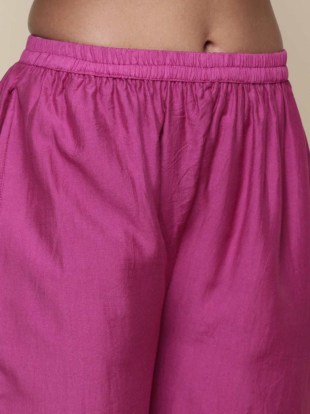 Neerus Pink tissue embroidered suit set - detail view 4