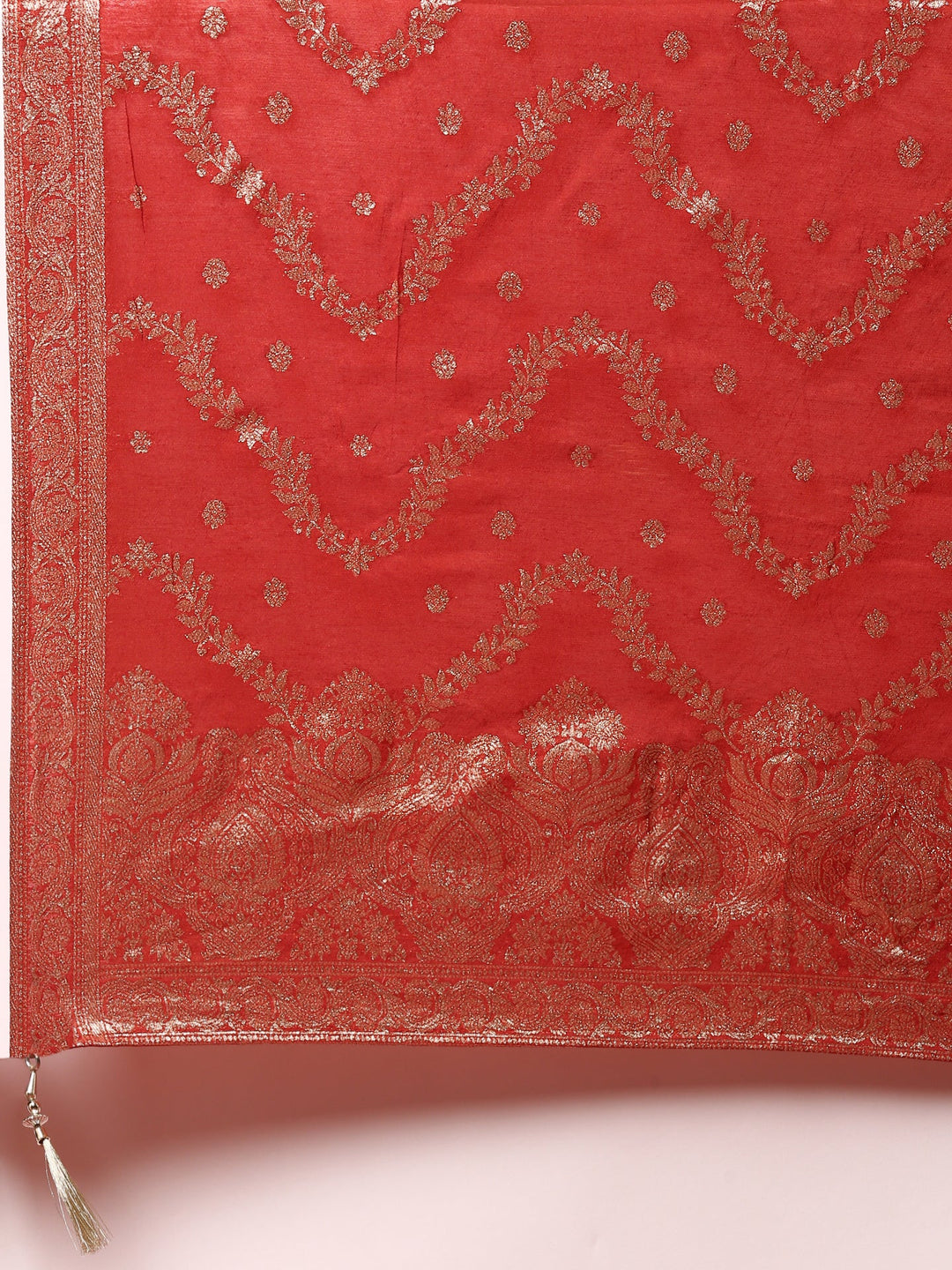 Neerus Yellow tissue embroidered suit set - detail view 4