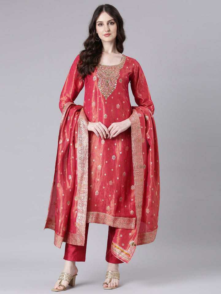 Neerus Maroon tissue printed suit set - front view