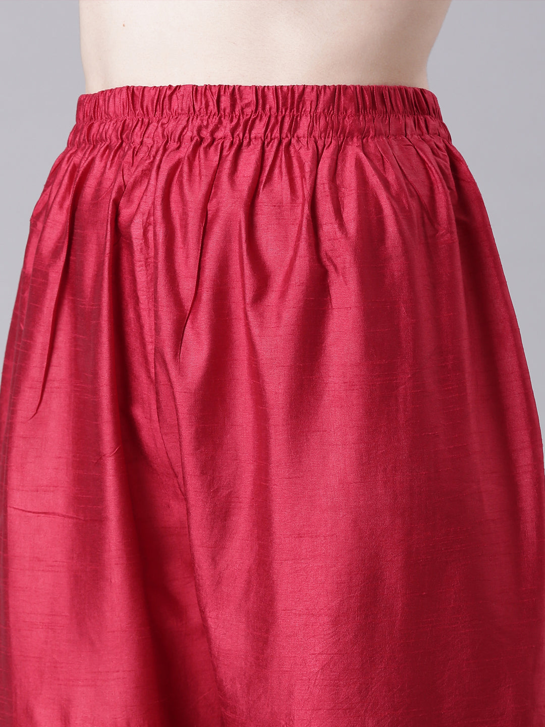 Neerus Maroon tissue printed suit set - detail view 3