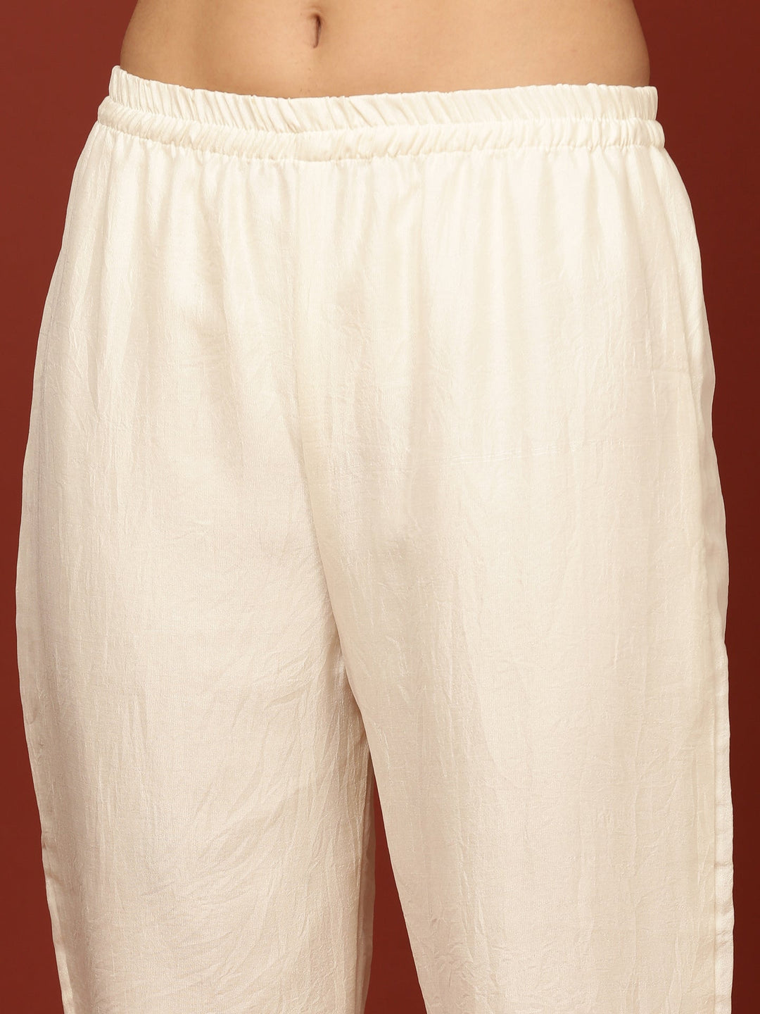 Neerus Beige Silk Suit Set - detail view 5