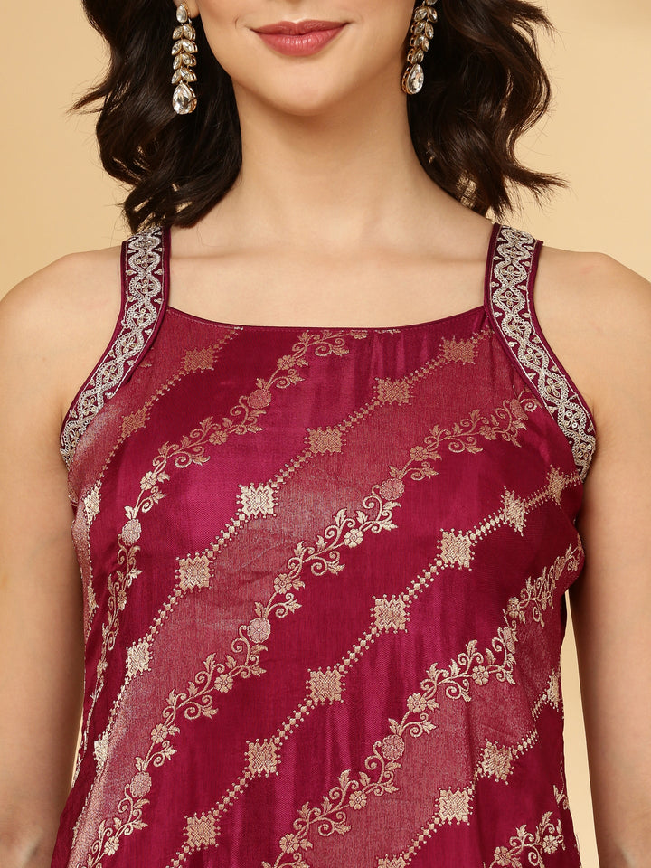 Neerus Maroon Banarasi woven suit set - detail view 2