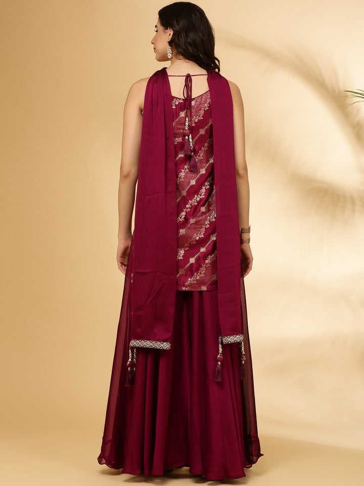Neerus Maroon Banarasi woven suit set - detail view 1