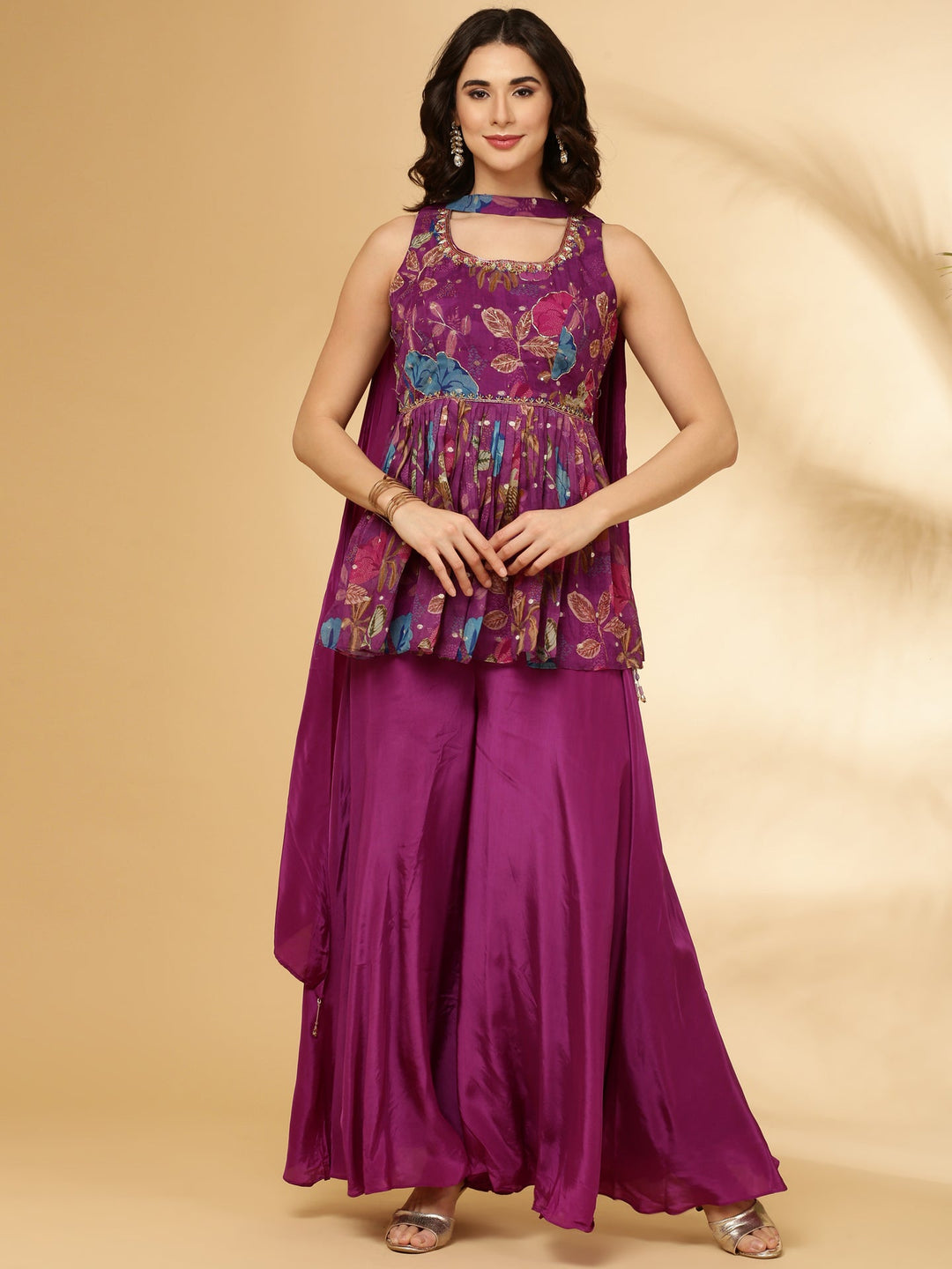 Neerus Purple organza printed suit set - back view