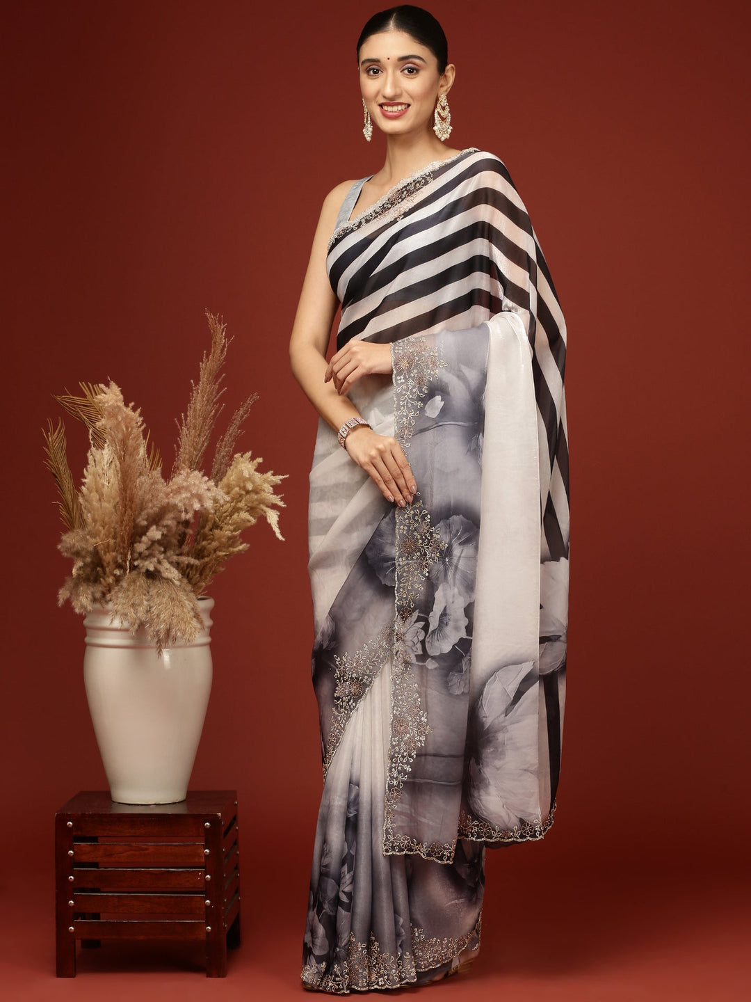 Neerus Black crepe woven saree monochrome - detail view 1