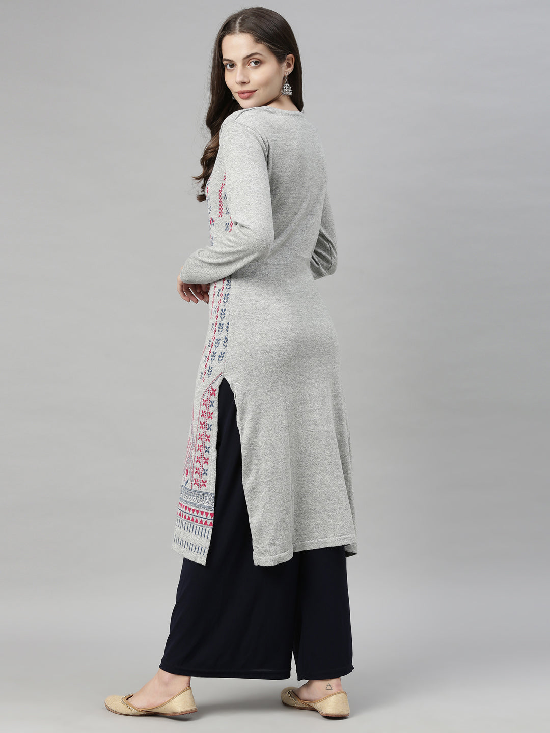 Neerus Grey acrylic printed kurta geometric pattern - side view