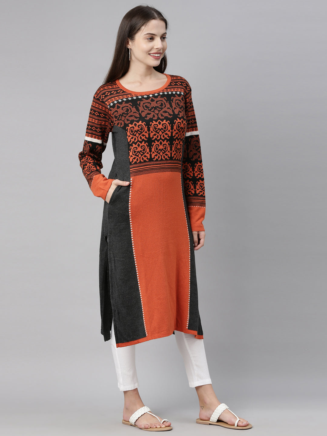 Neerus Black acrylic printed kurta ethnic motifs - back view