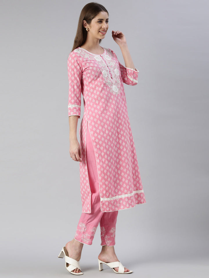 Neerus Pink cotton embroidered kurta set with trouser and dupatta - back view