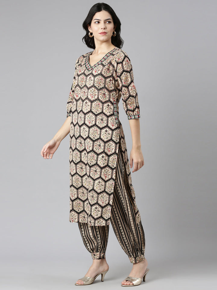 Neerus Black cotton printed kurta set with salwar and dupatta - back view