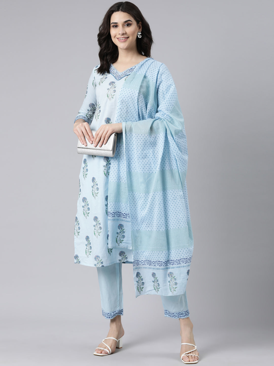 Neerus Blue floral printed straight suit set - detail view 2