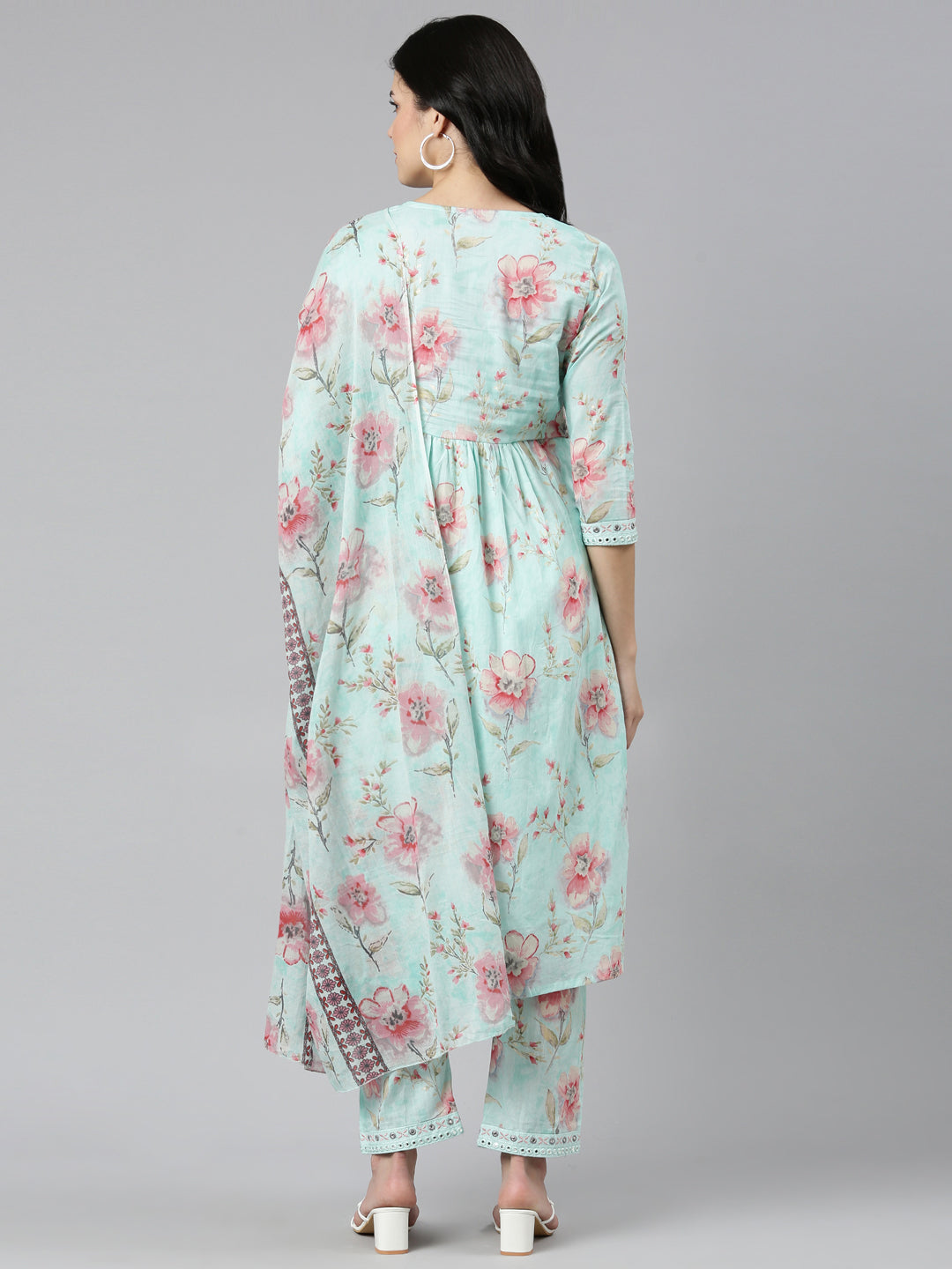 Neerus Green printed straight kurta set with dupatta - side view