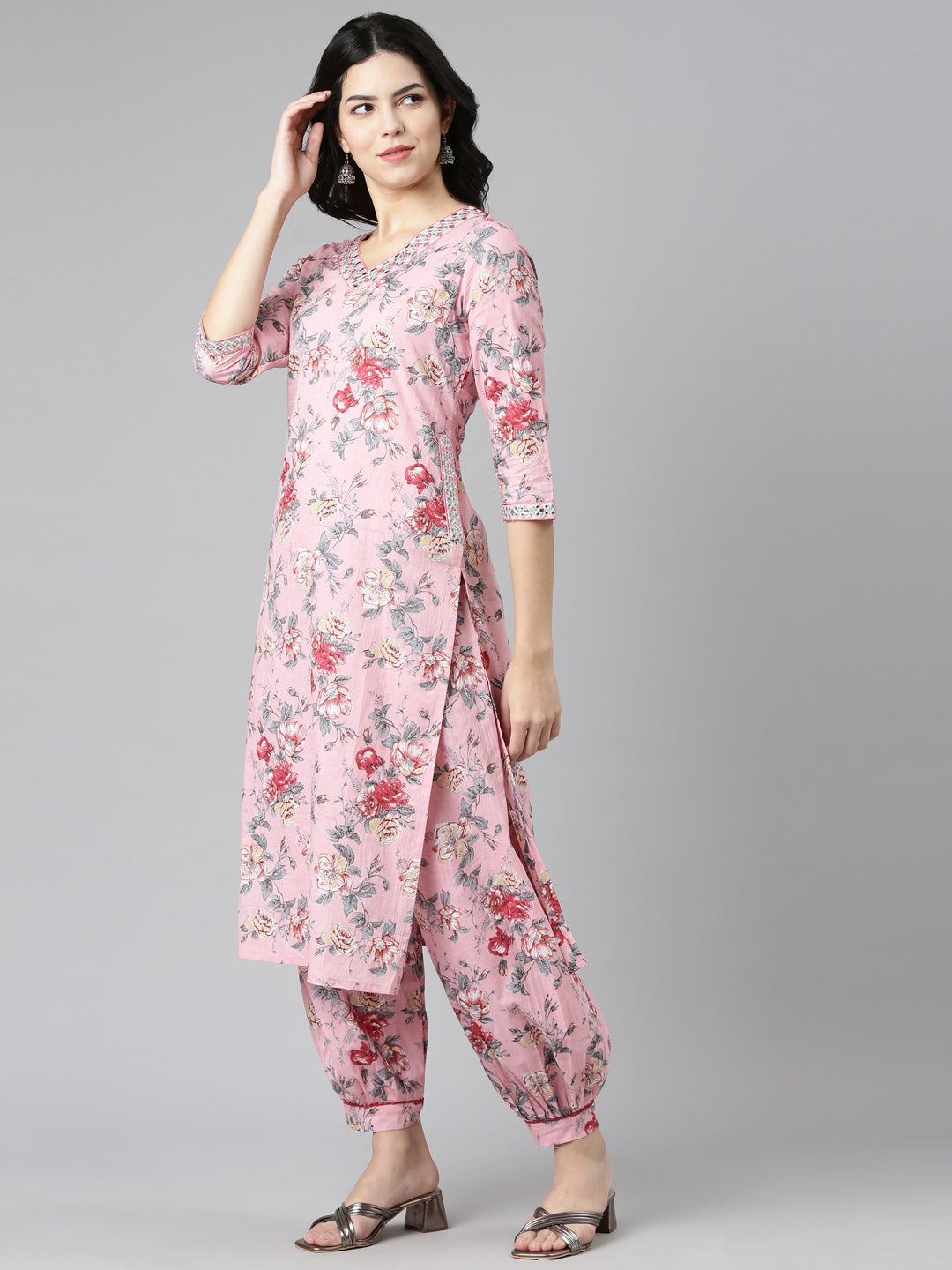 Neerus Pink printed straight kurta set with dupatta - back view