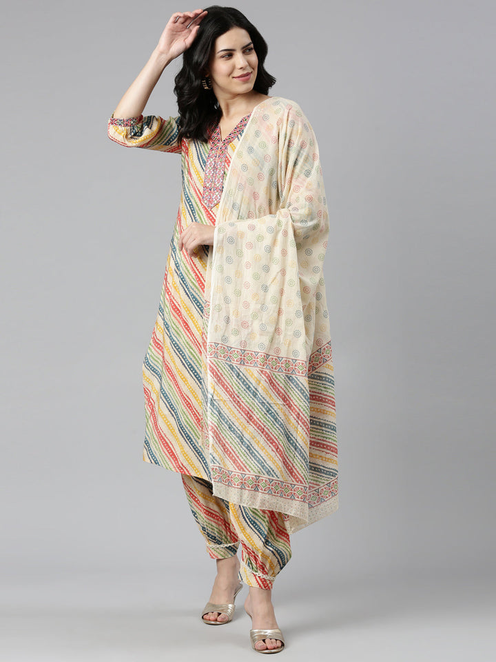 Neerus Beige printed straight kurta set - detail view 2