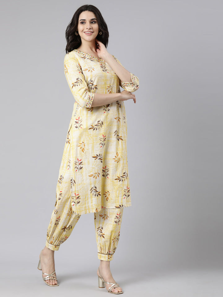 Neerus Yellow linen printed suit set - back view