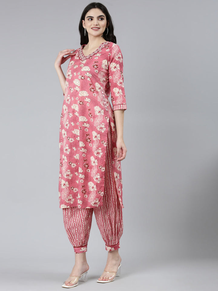 Neerus Pink cotton printed kurta set with dupatta - back view