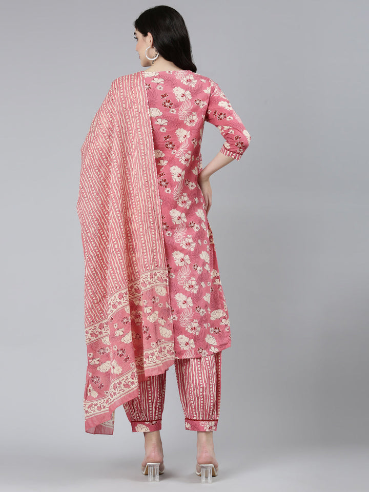 Neerus Pink cotton printed kurta set with dupatta - side view