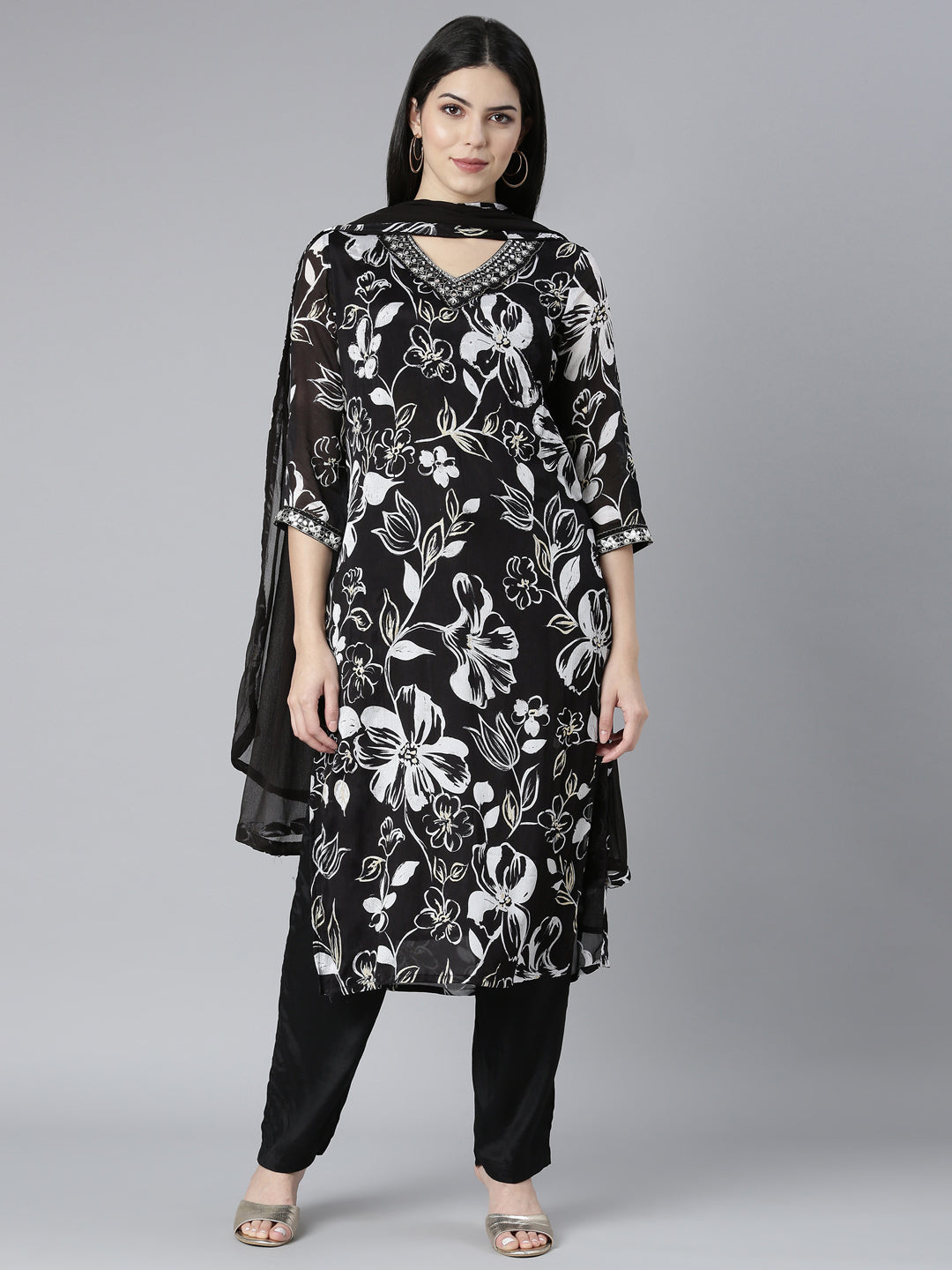 Neerus Black crepe printed kurta set with trousers and dupatta - front view