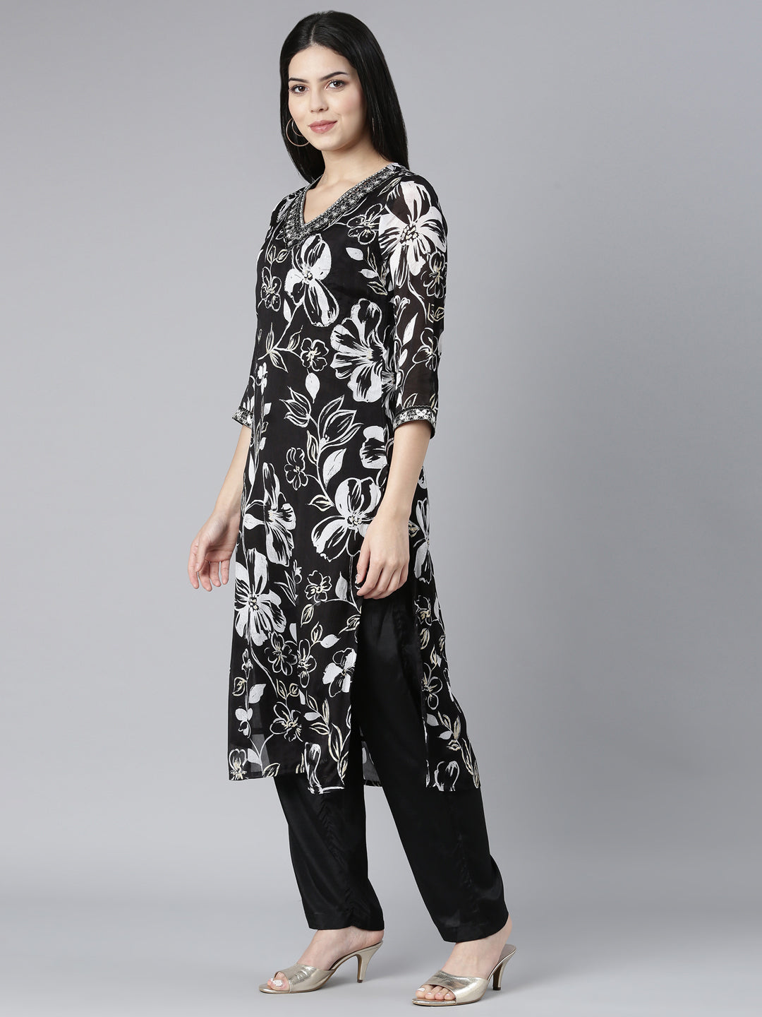 Neerus Black crepe printed kurta set with trousers and dupatta - back view