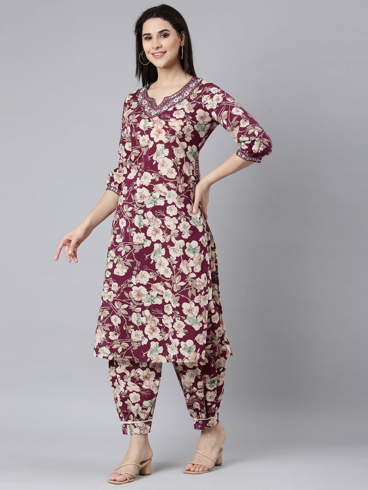 Neerus Purple printed floral suit set - back view
