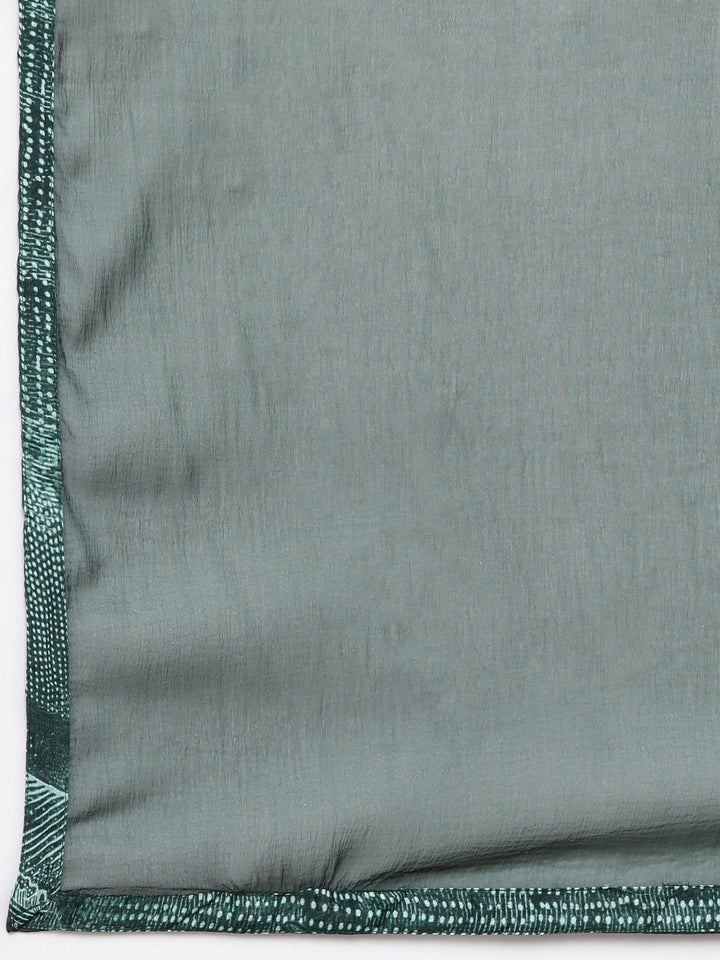 Neerus Green Chinon Printed Suit Set - detail view 4