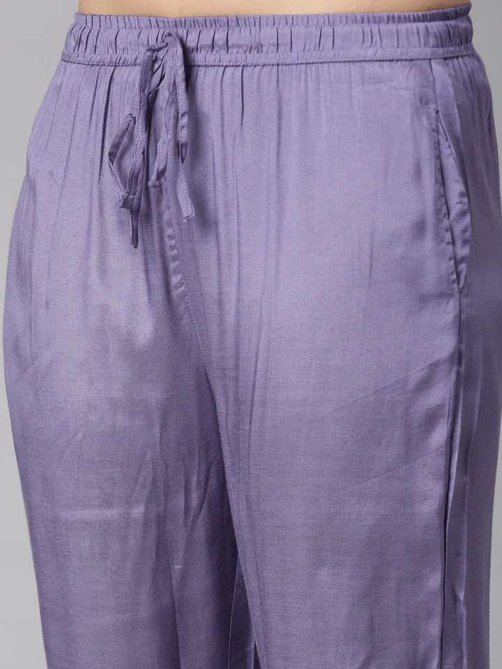 Neerus Purple floral printed straight suit set - detail view 3