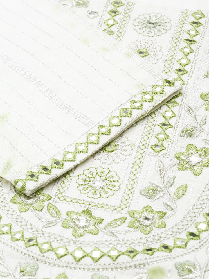Neerus Green cotton printed kurta set with trouser and dupatta - detail view 2