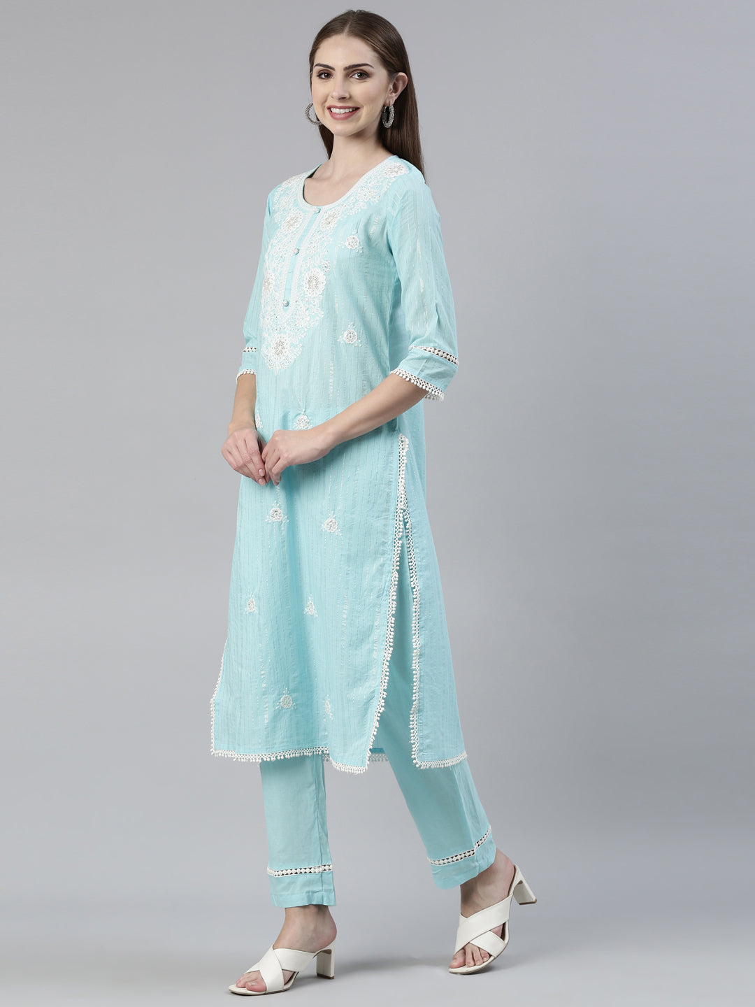 Neerus Green cotton embroidered kurta set straight silhouette - back view