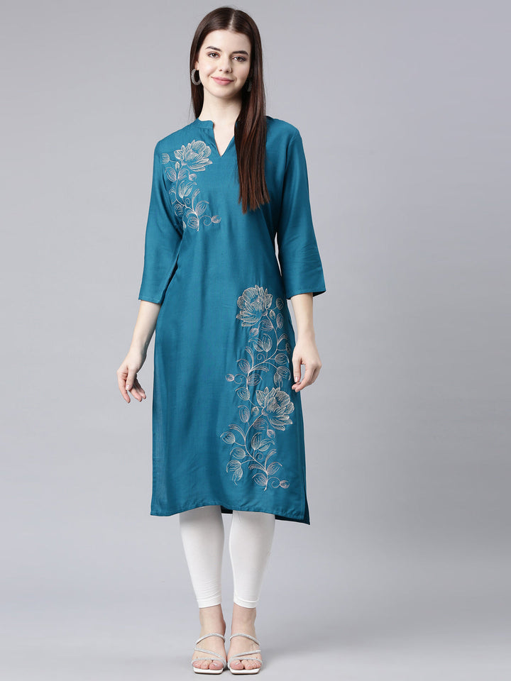 Neerus Green printed floral straight kurta - detail view 4