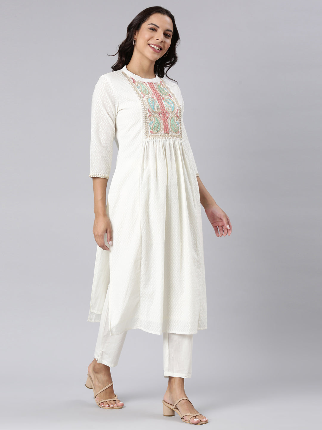 Neerus White cotton panelled straight suit set - side view