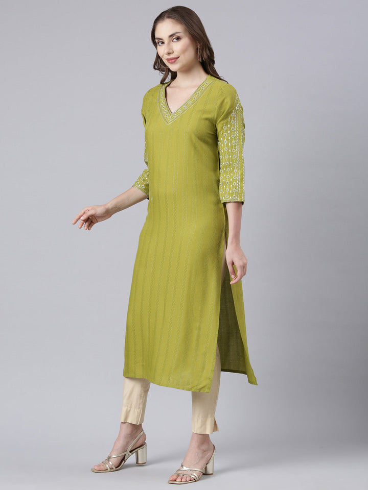 Neerus Green cotton printed straight kurta panelled - back view