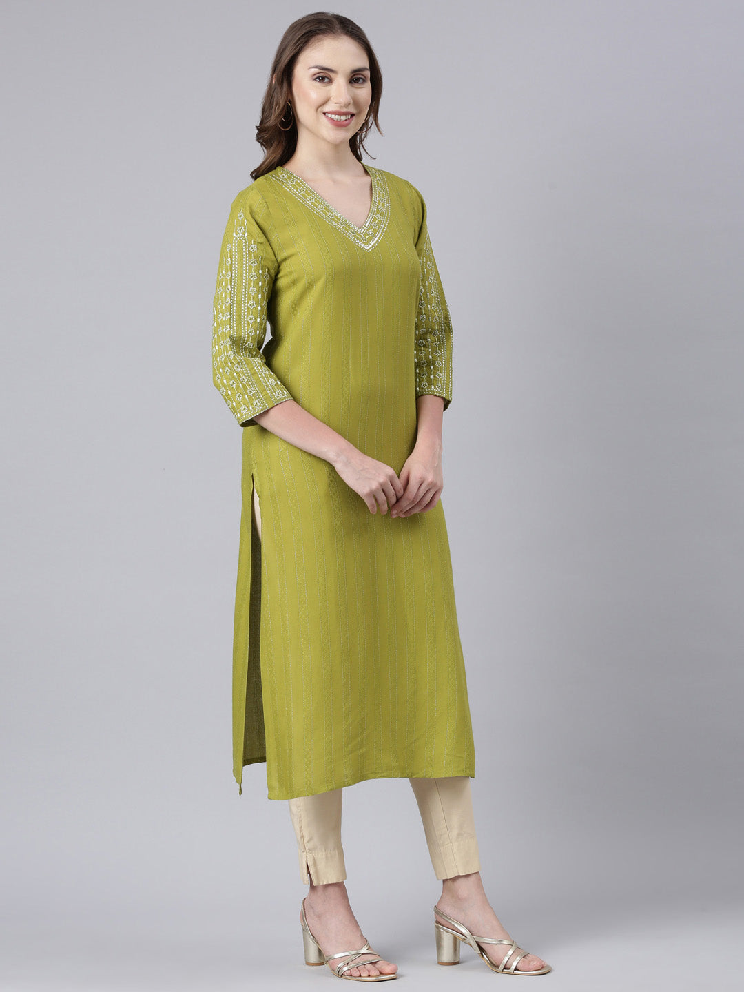 Neerus Green cotton printed straight kurta panelled - side view