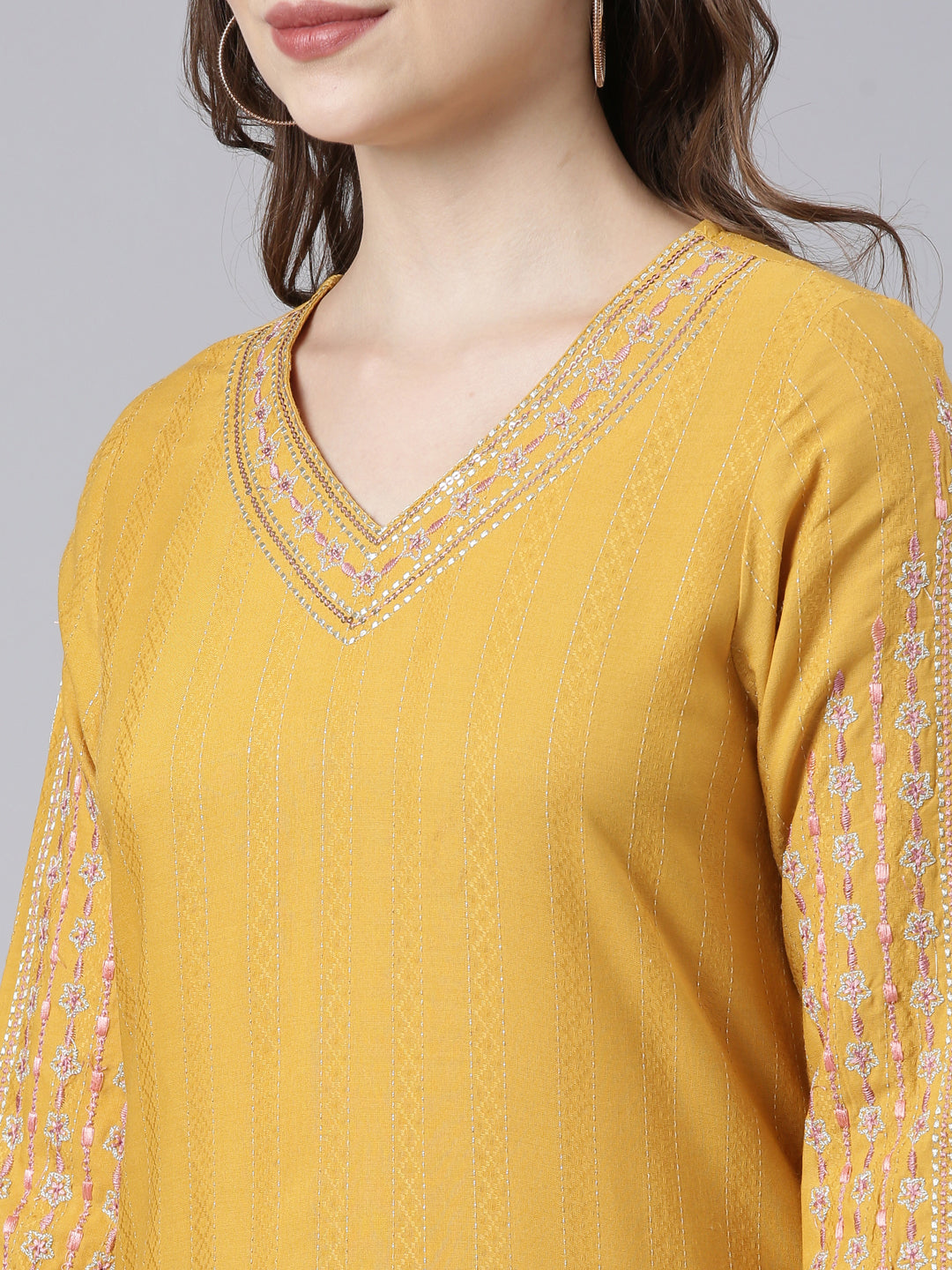 Neerus Yellow cotton printed floral straight kurta - detail view 3