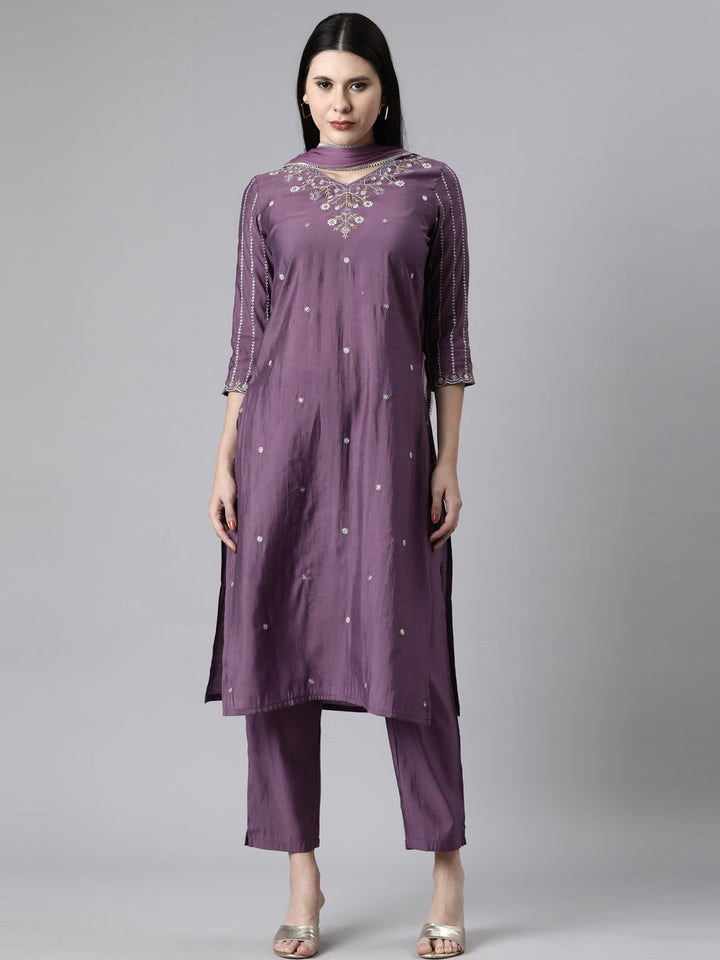 Neerus Lavender Casual Floral Straight Kurta and Trousers With Dupatta