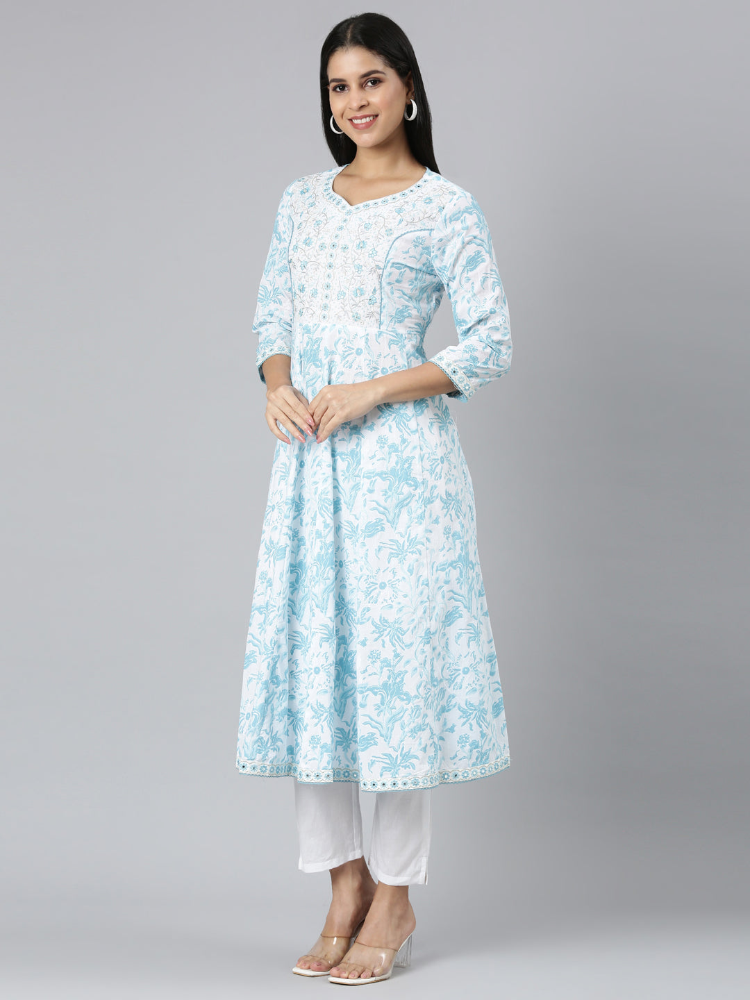 Neerus Blue muslin printed straight suit set - back view