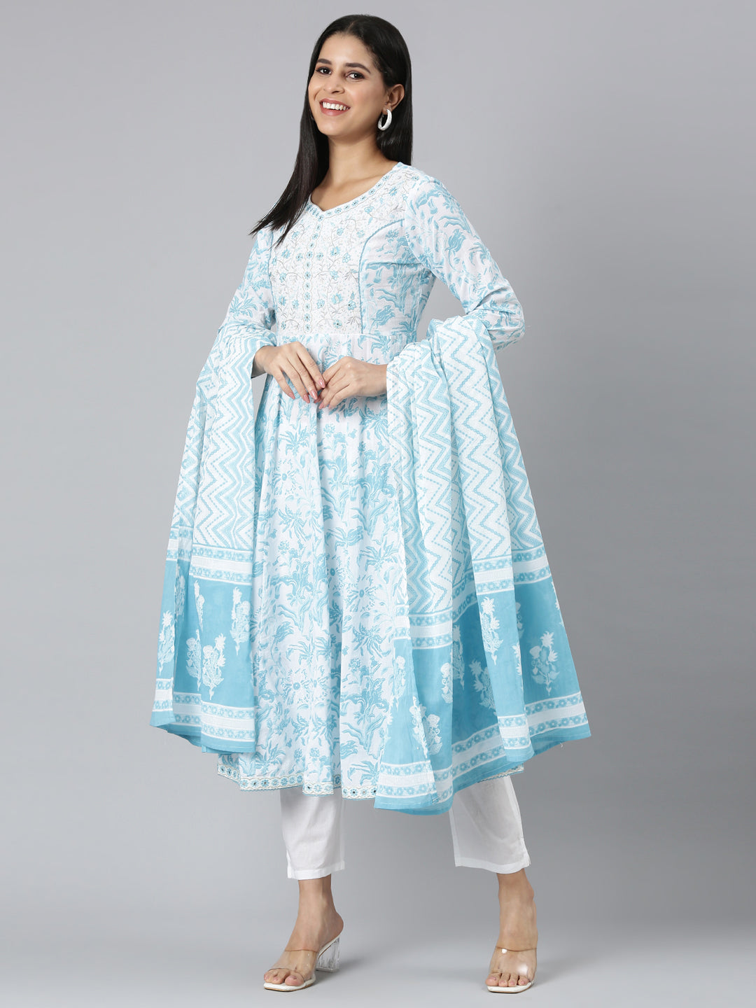 Neerus Blue muslin printed straight suit set - detail view 2