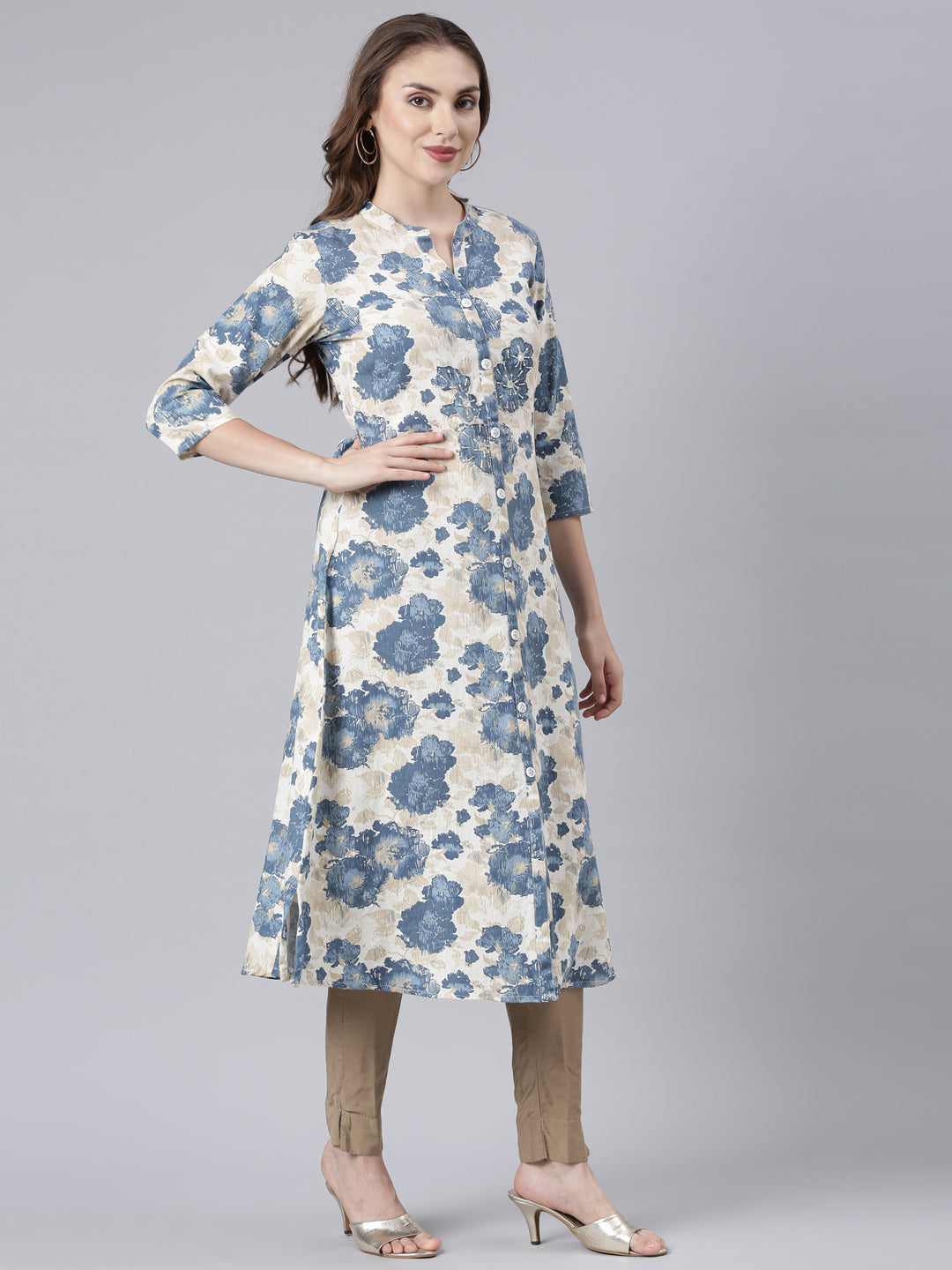 Neerus Blue printed floral straight kurta - side view