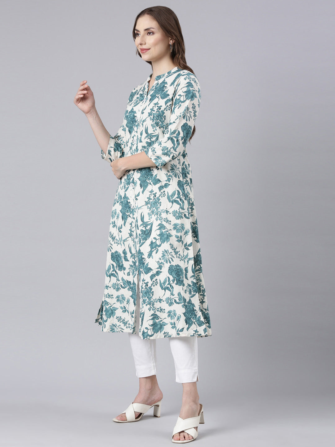 Neerus Green floral printed straight kurta - back view