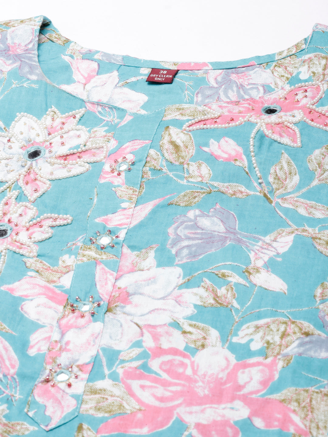 Neerus Green rayon printed straight kurta - detail view 3