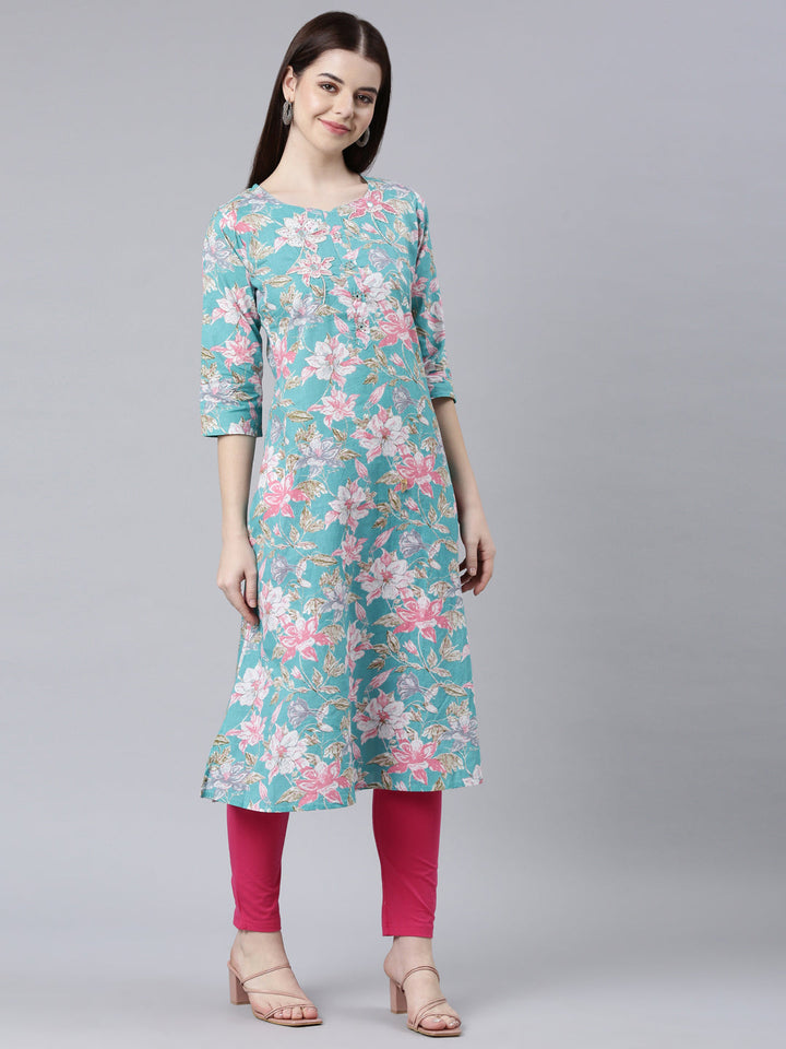 Neerus Green rayon printed straight kurta - side view