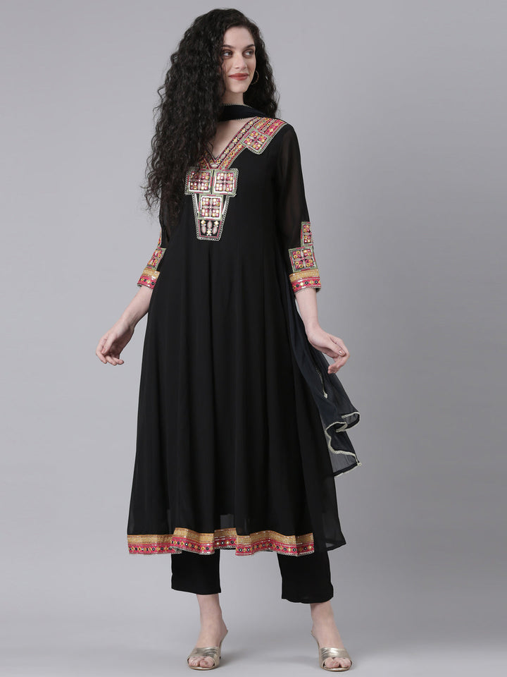 Neerus Black Solid Anarkali Kurta and Trousers With Dupatta
