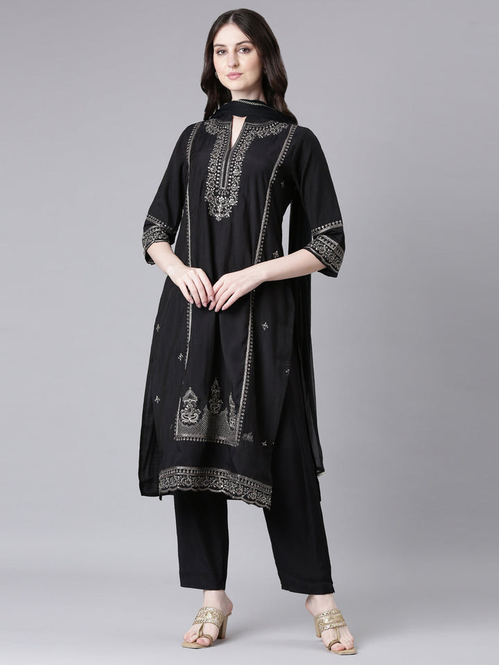 Neerus Black Solid Straight Kurta and Trousers With Dupatta