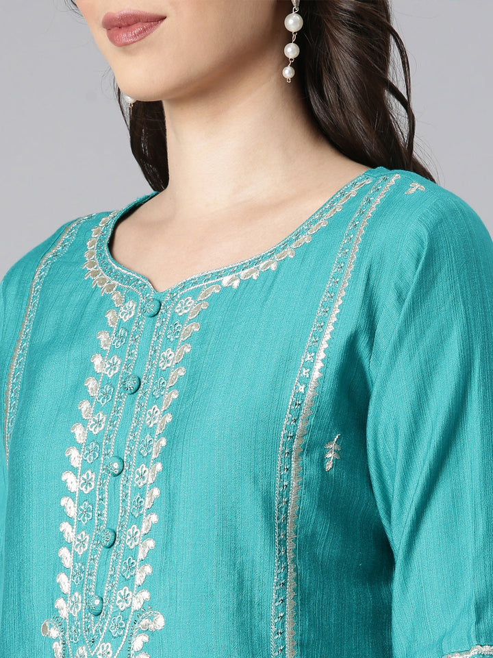Neerus Green Solid Straight Kurta and Trousers With Dupatta