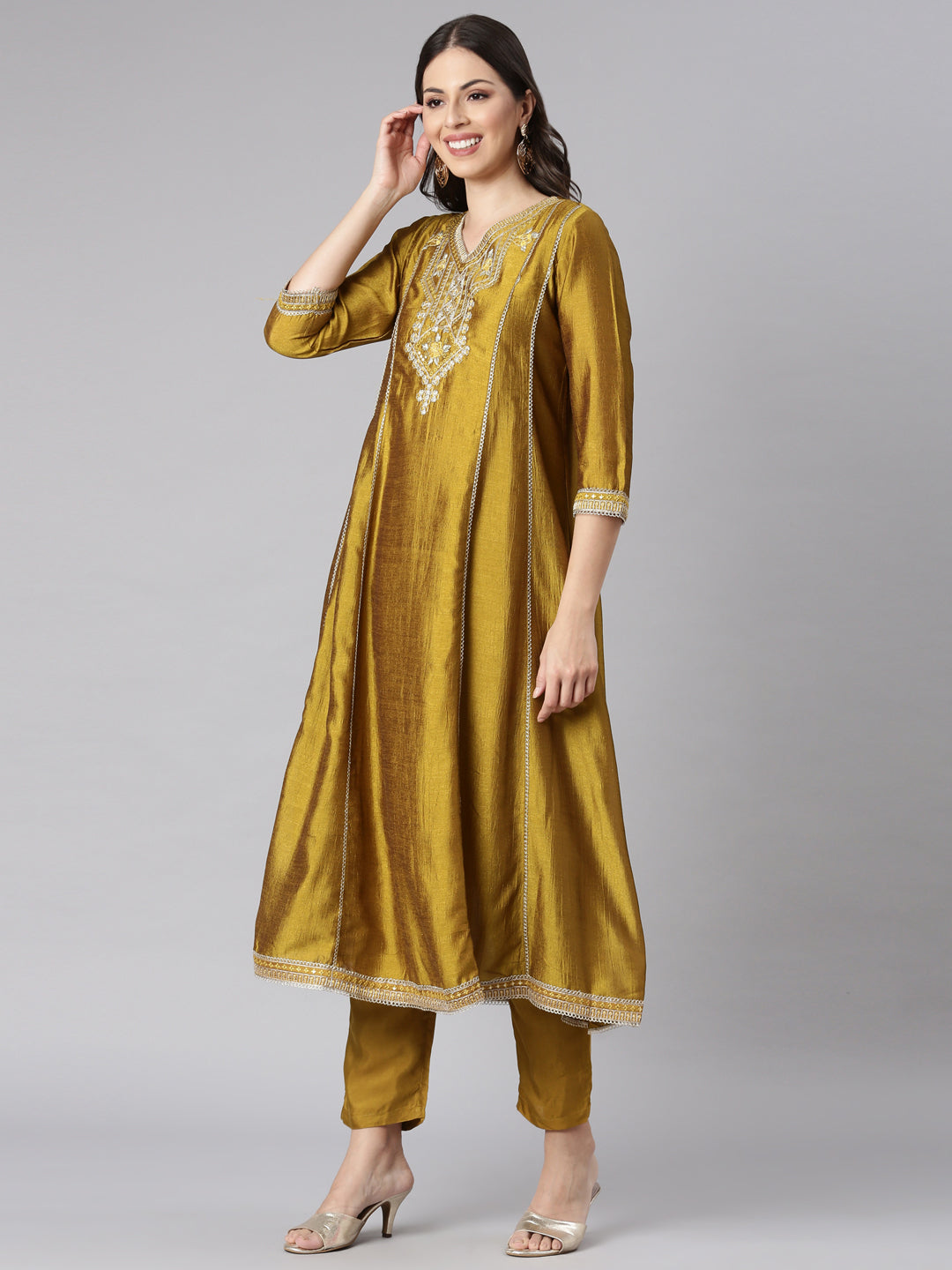 Neerus Green silk solid anarkali suit set - detail view 3